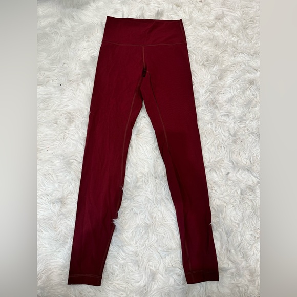 Women’s Lululemon Mid Rise Align Legging Sz 6 28” - Picture 2 of 3